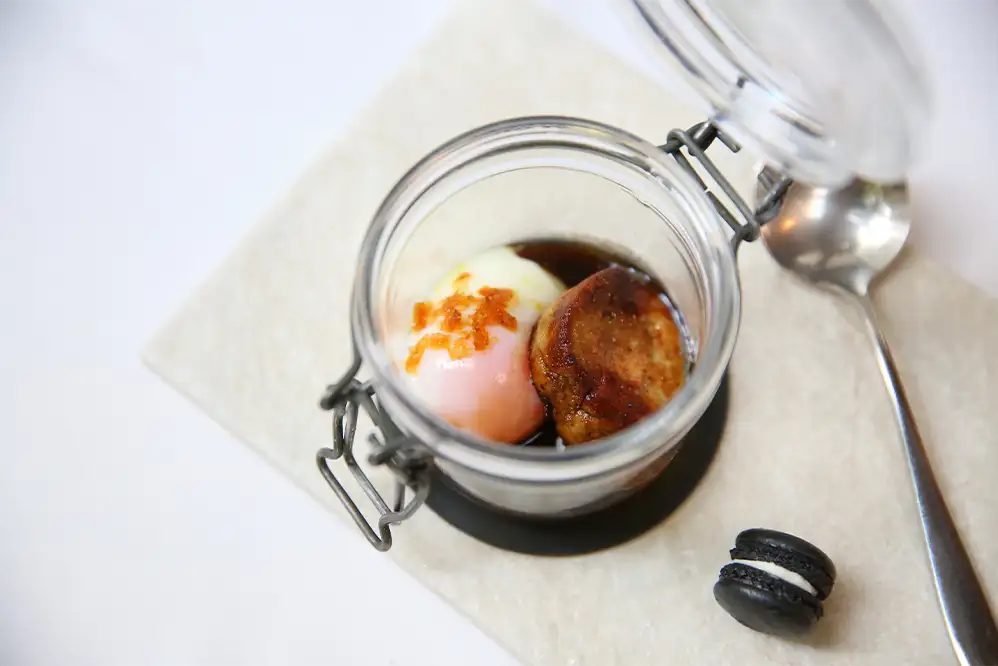 フォアグラ 黒トリュフ プレミアムランニングエッグ